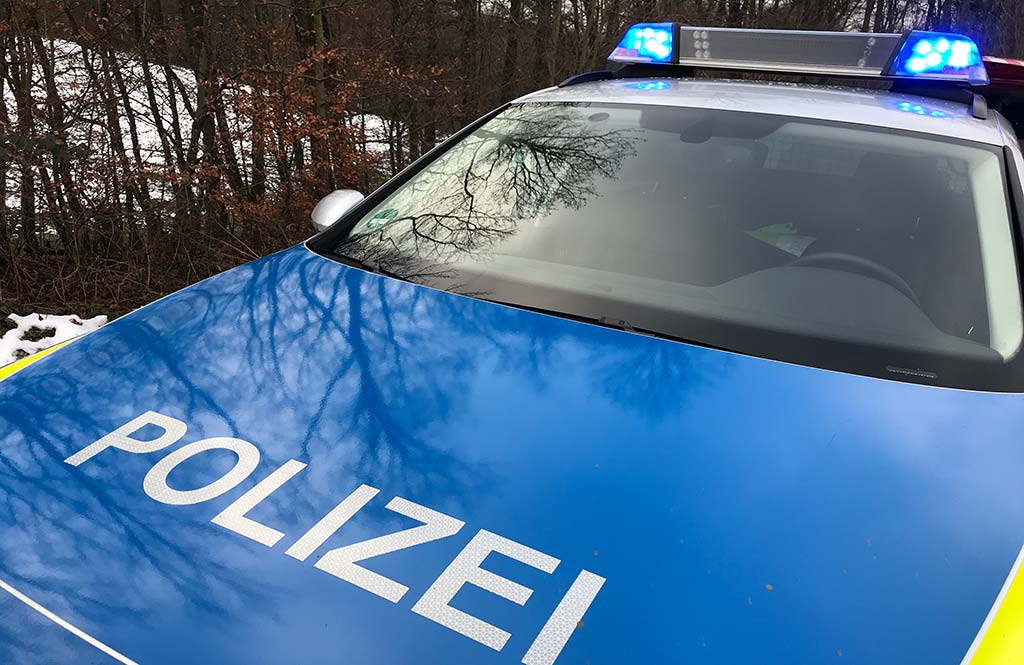Polizeireport: Drogen am Steuer / Hecke in Flammen