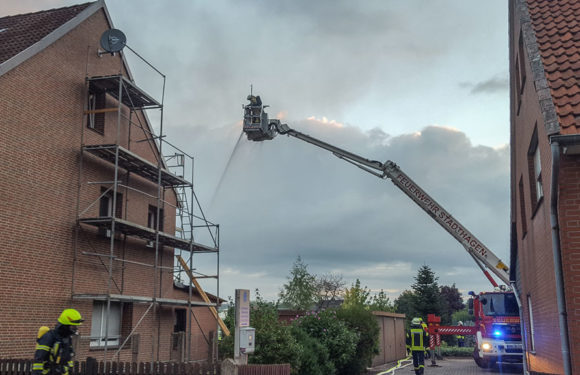 Brand am Sonntagmorgen: Feuerwehreinsatz in Sachsenhagen