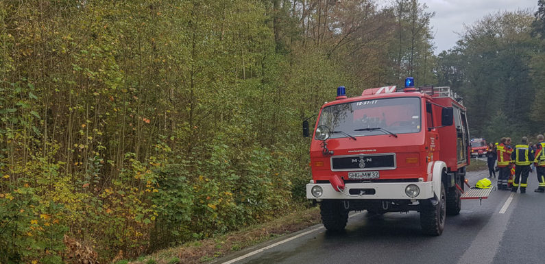 Feuerwehreinsatz bei Verkehrsunfall in Rusbend