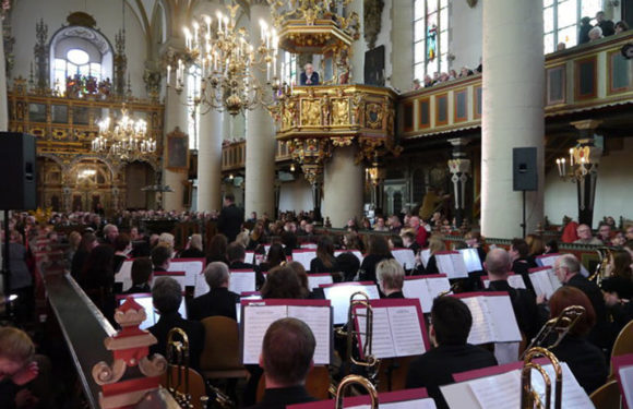 „Frühlingsstimmen“ und mehr in der Stadtkirche Bückeburg