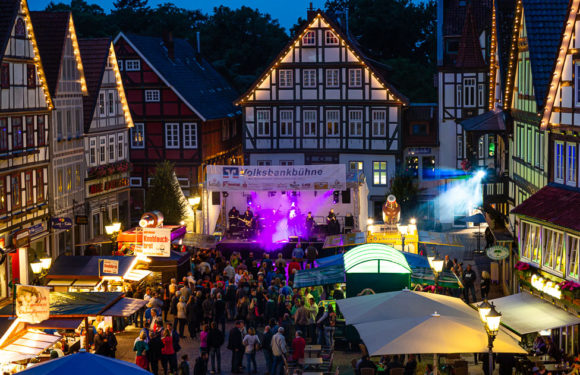 Die Open-Air Party des Jahres: 42. Rintelner Altstadtfest lockt vom 9. bis 11. August 2019