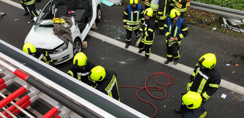 Schwerer Unfall auf A2 zwischen Lauenau und Rehren: Polizei sucht Zeugen