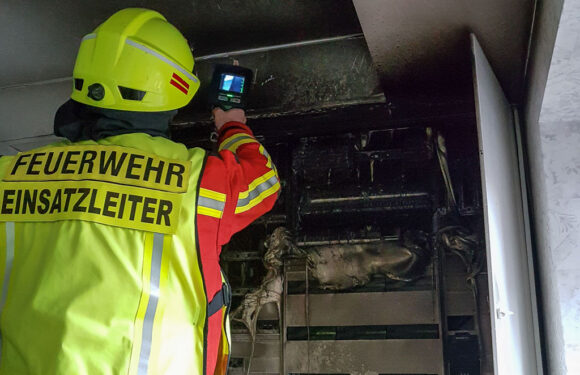 Brand in Stromverteilung: Feuerwehren in Bückeburg im Einsatz