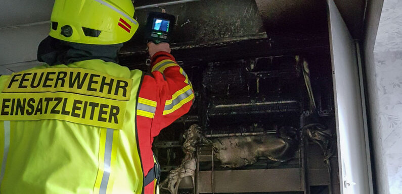 Brand in Stromverteilung: Feuerwehren in Bückeburg im Einsatz