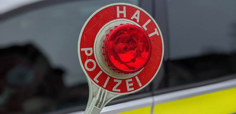 Zeuge beobachtet alkoholisierten Autofahrer in Bückeburg