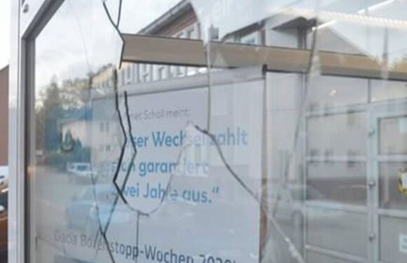 Bückeburg: Scheibe an Autohaus mit Hammer eingeschlagen