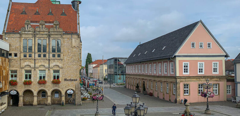 Stadt Bückeburg lädt zu Kranzniederlegung am 9. November ein