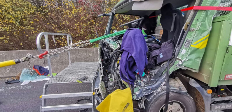 Schwerer Unfall zwischen Lauenau und Rehren: LKW-Fahrer (68) lebensgefährlich verletzt