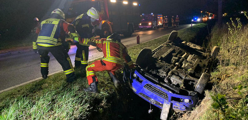 Bückeburg: Auto landet im Graben, Fahrer verletzt