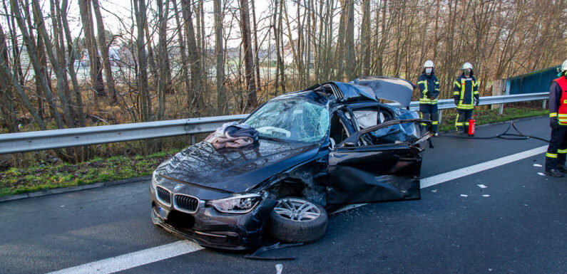 Tödlicher Verkehrsunfall auf der A2 zwischen Porta und Veltheim