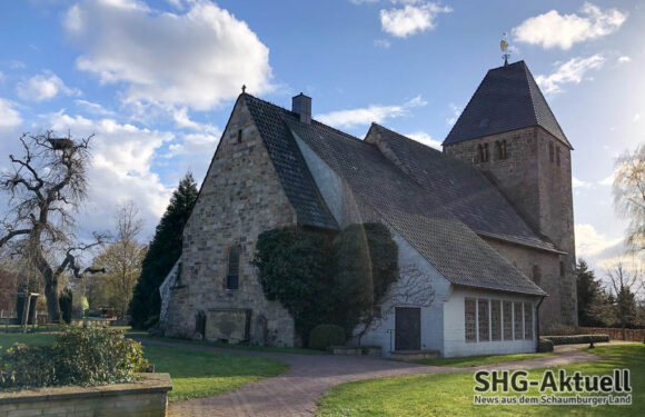 Zauberhafte Orte in Schaumburg: Die St. Cosmas und St. Damian Kirche in Petzen
