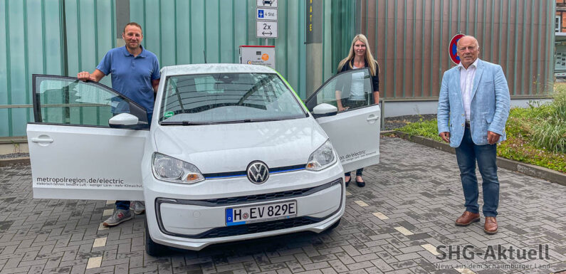 Bückeburg: Neuer VW e-Up für städtische Dienstfahrten in Betrieb genommen