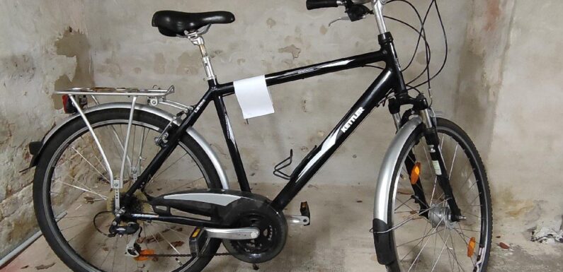 Stadthagen: Wem gehören diese Fahrräder?