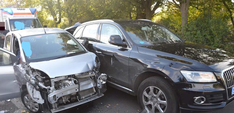 Bückeburg: Autofahrerin baut mehrere Unfälle