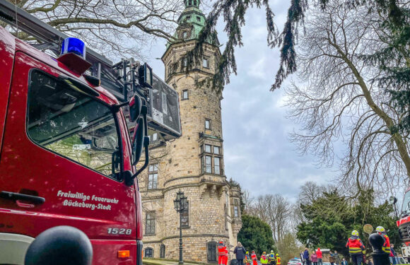 Feuerwehreinsatz am Palais in Bückeburg