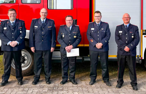 Feuerwehr Schierneichen-Deinsen-Baum: Ehrung für 50 Jahre aktive Mitgliedschaft
