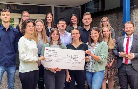 Deutscher Gründerpreis für Schüler: Sparkasse Schaumburg zeichnet „Nachwuchs-Firmenchefs“ aus