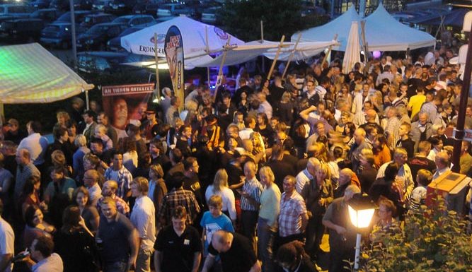 Minchen-Open-Air in Bückeburg: DJs und Livemusik sorgen für Stimmung