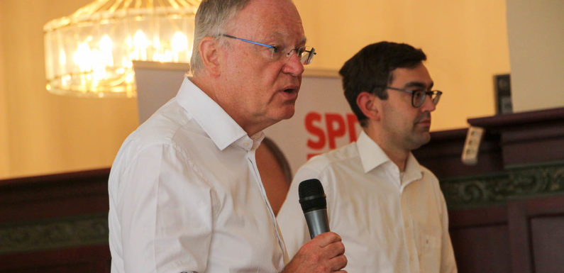 „Fracking kommt in Niedersachsen nicht in Frage“: Auf ein Wort mit Ministerpräsident Stephan Weil in Bückeburg