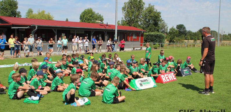 Fußballschule erneut ein voller Erfolg: 73 Kinder nehmen an Hannover 96-Fußballschule beim VfR Evesen teil