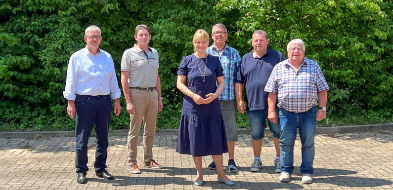 Marja-Liisa Völlers im Austausch mit den Bürgermeistern in der Samtgemeinde Nienstädt