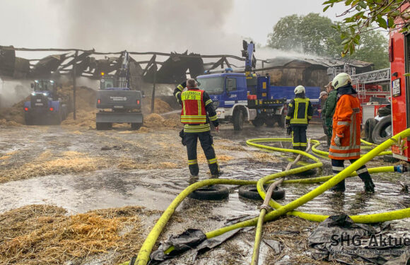 Zwei Großbrände in zwei Tagen: Polizei ermittelt wegen Brandstiftung in Rinteln-Möllenbeck