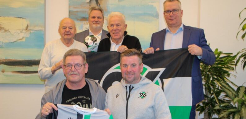 Anmeldungen ab sofort möglich: Hannover 96-Fußballschule kommt wieder nach Evesen