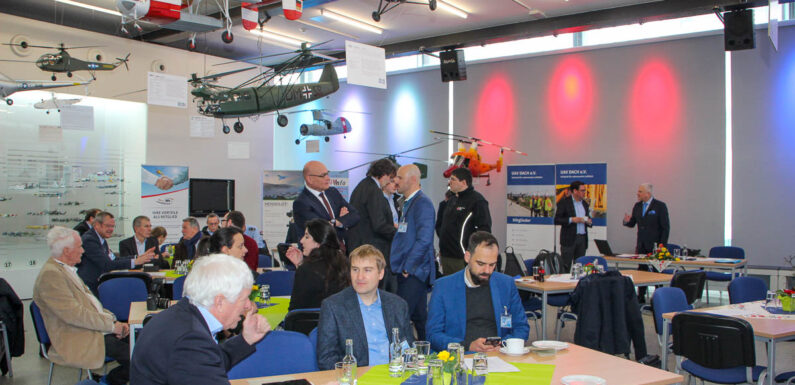 Die Zukunft gehört den Drohnen: 5. Rotor-Drone-Forum im Hubschraubermuseum Bückeburg