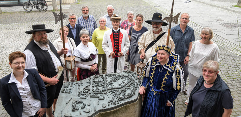 „Ein Streifzug durch das Historische Bückeburg“: Gästeführungen im Mai