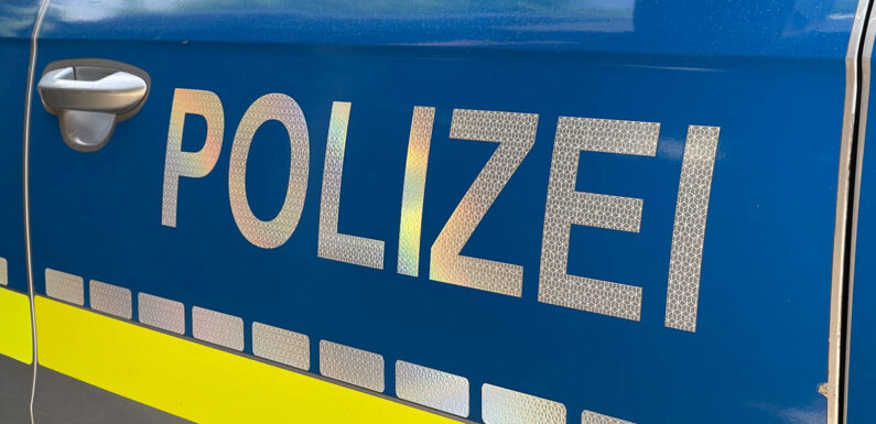 Unfallflucht in Stadthagen: Mercedes und Opel Corsa beschädigt