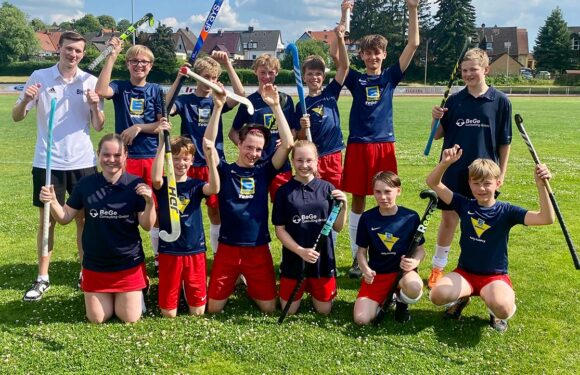 Bückeburger Hockey Club geht als Spitzenreiter in die Sommerpause: U14-Kids erobern Tabellenführung