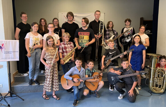 „Young Professionals Schaumburg“ stellen sich vor: Premiere in der Kreisjugendmusikschule (KJMS)