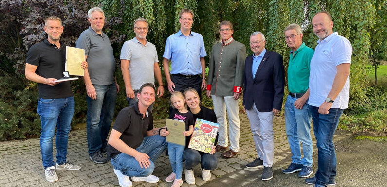 Historisches Schützenfest Stadthagen: Förderverein ehrt „besondere“ Neumitglieder