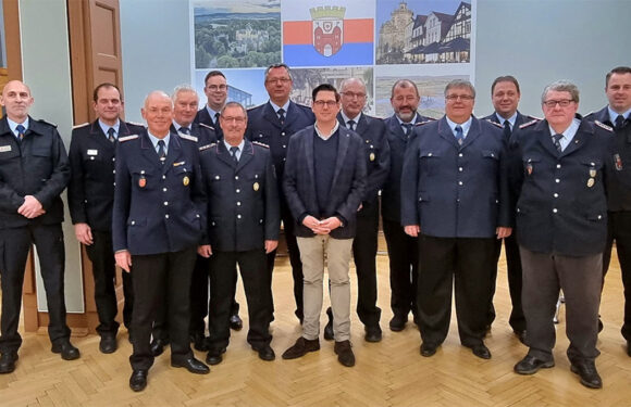 Mitglieder der Freiwilligen Feuerwehr Bückeburg in die Alters- und Ehrenabteilung verabschiedet