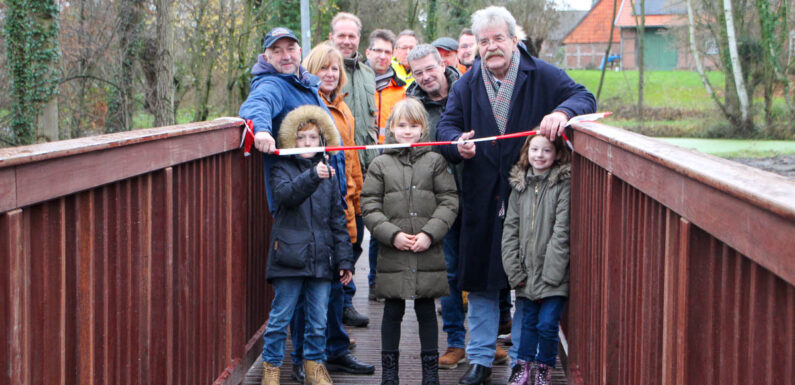 „Brücken verbinden Menschen“: Auebrücke in Meinsen-Warber offiziell eingeweiht