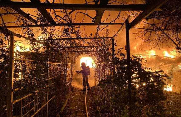 Rinteln: Feuerwehr findet Toten nach Brand in Kleingartenkolonie