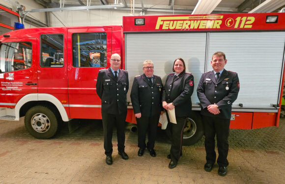 Neues Führungstrio bei der Feuerwehr Hagenburg